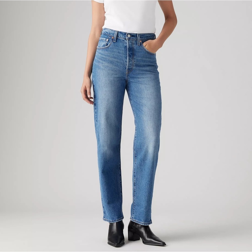 🌻Levi's Light Wash Ribcage Straight Ankle Jeans Size 28 | EUC
